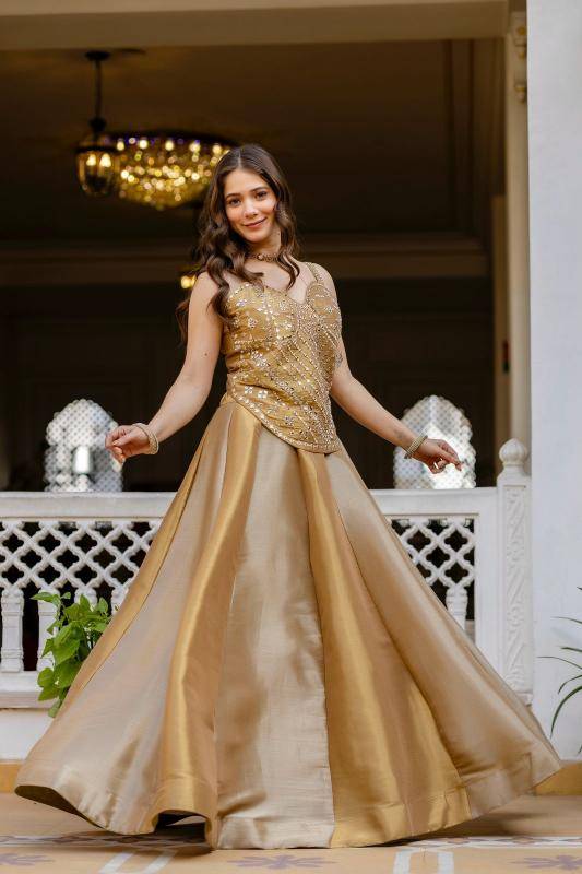 Pehnava RR 40 VISCOUS Traditional lehenga choli in Hyderabad